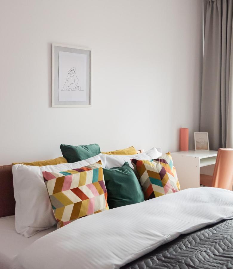 Wola Sunset Apartment Free Parking 바르샤바 외부 사진
