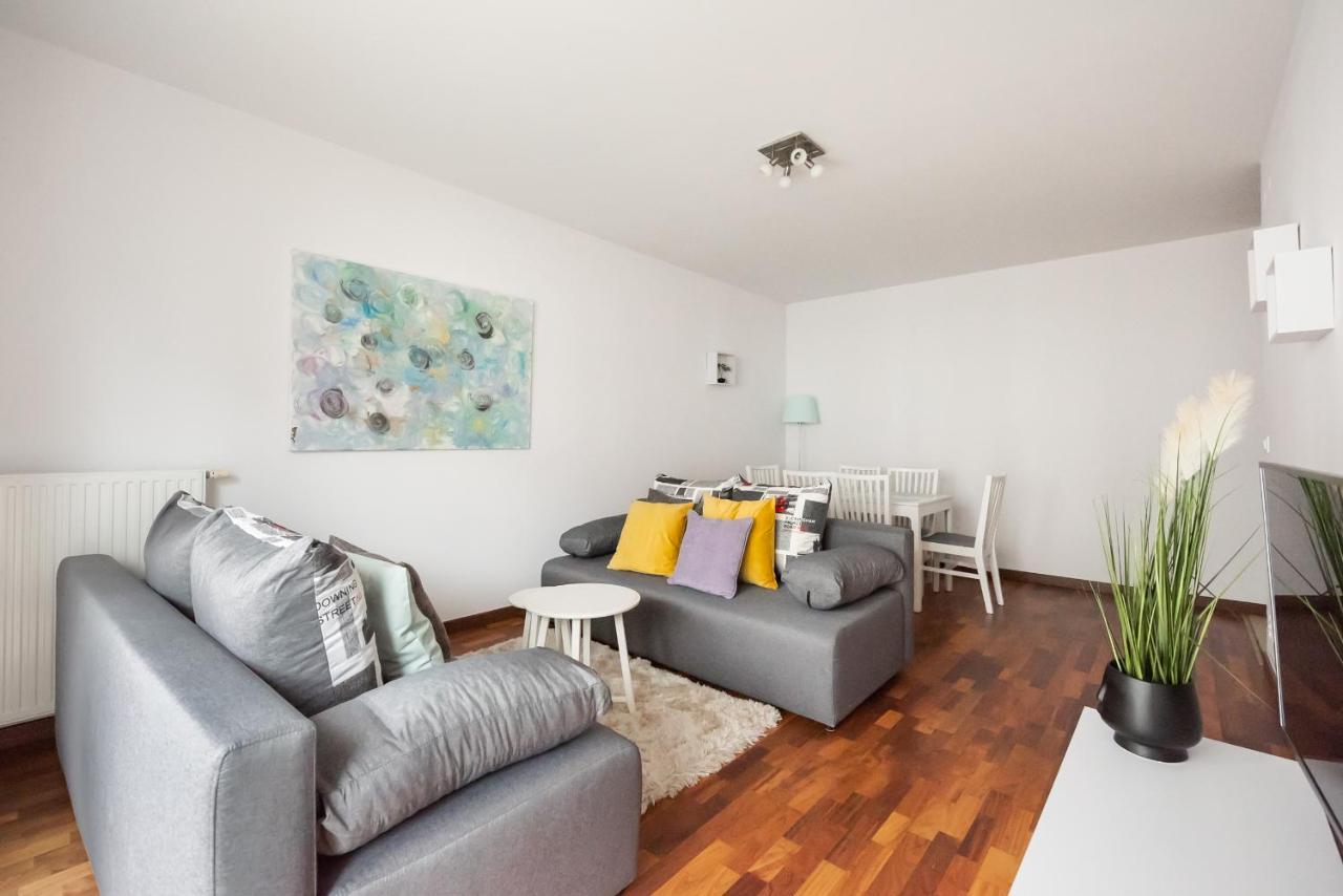 Wola Sunset Apartment Free Parking 바르샤바 외부 사진